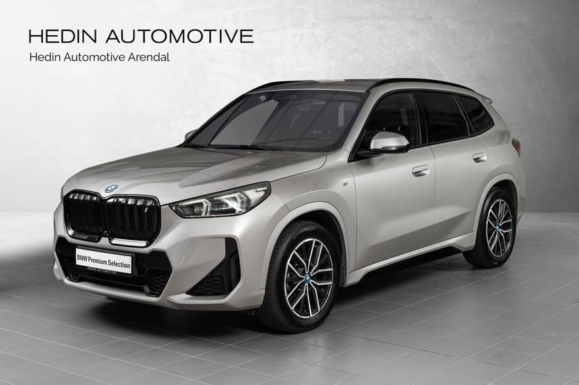 Bilde 1 av BMW iX1 xDrive30