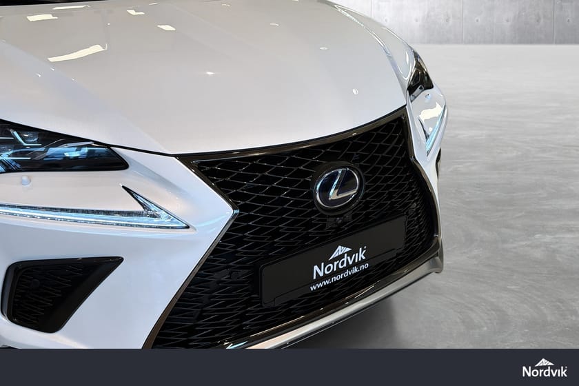 Bilde 3 av Lexus NX 300h AWD