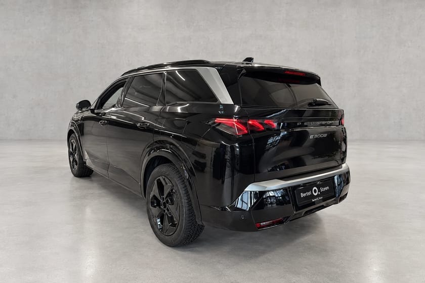 Bilde 3 av Peugeot E-5008 Dual Motor