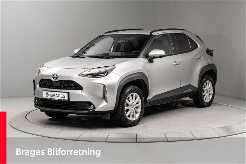 Bilde 1 av Toyota Yaris Cross Hybrid AWD-i