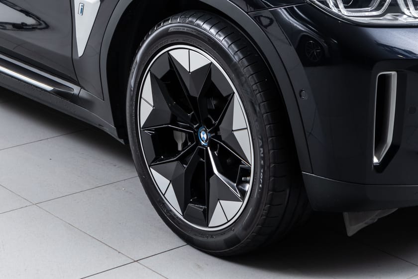 Bilde 3 av BMW iX3