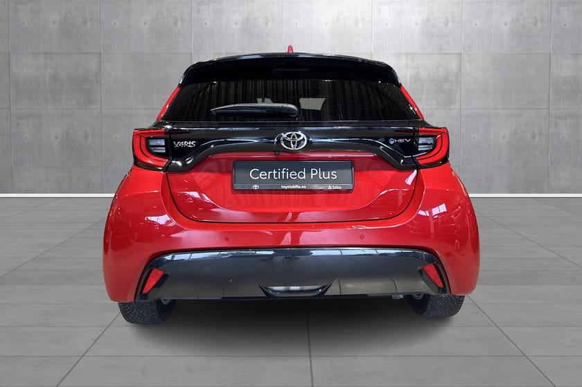 Bilde 4 av Toyota Yaris Hybrid 130