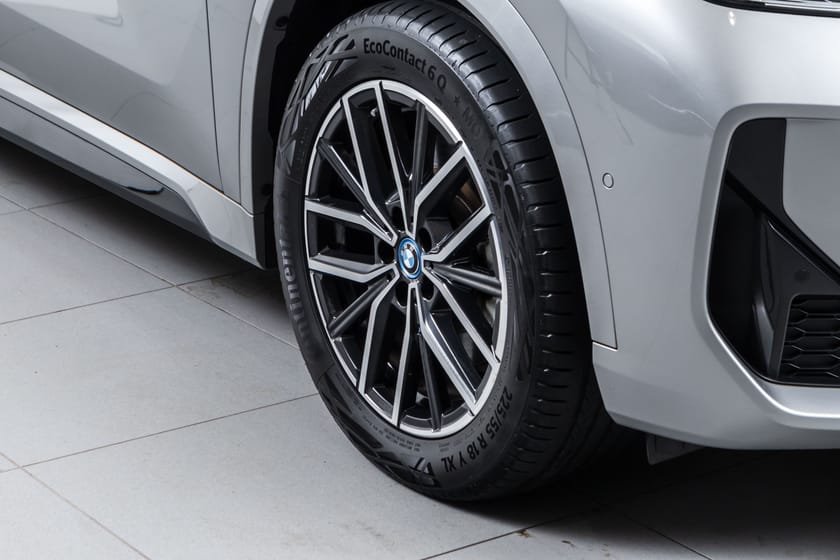 Bilde 3 av BMW iX1 xDrive30