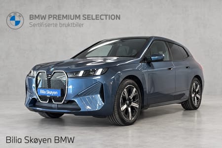 BMW iX xDrive60