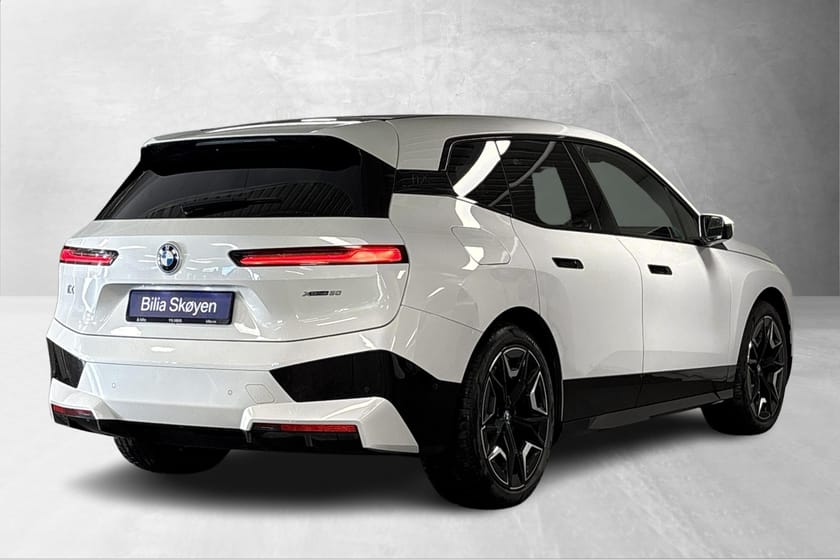 Bilde 4 av BMW iX xDrive50