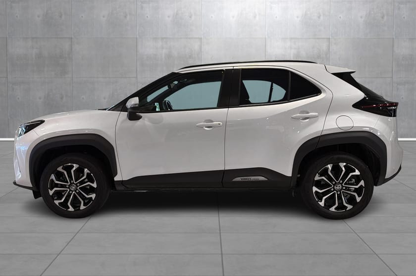 Bilde 2 av Toyota Yaris Cross Hybrid 115 AWD-i