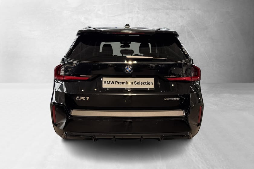 Bilde 3 av BMW iX1 xDrive30