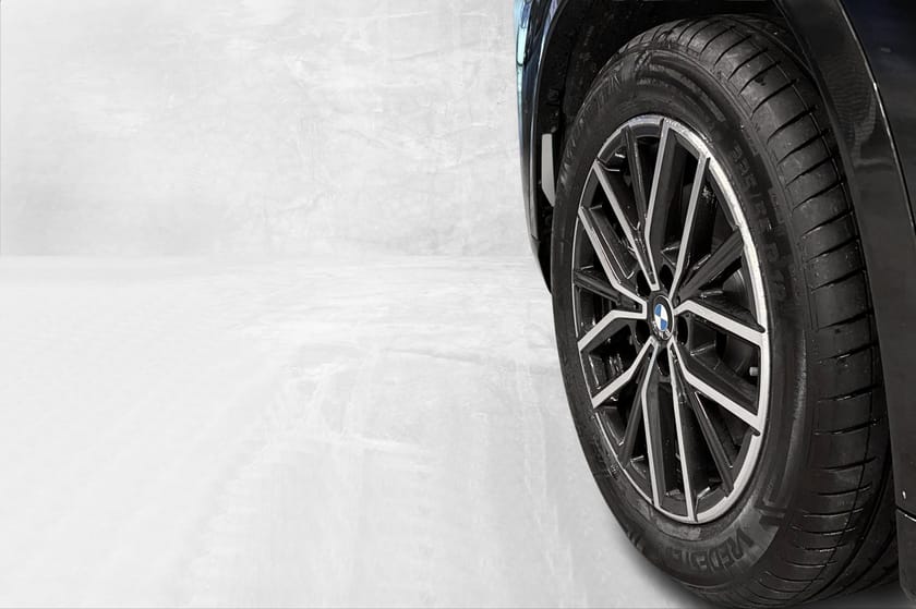 Bilde 2 av BMW iX1 xDrive30