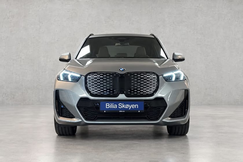 Bilde 2 av BMW iX1 xDrive30