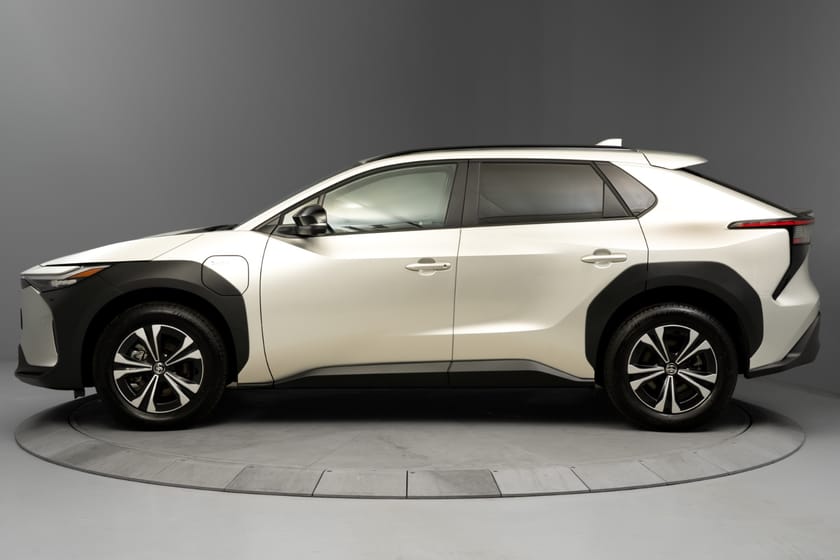 Bilde 2 av Toyota bZ4X